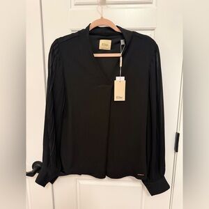 Elie Tahari Black Sheer-Sleeve V-Neck Blouse